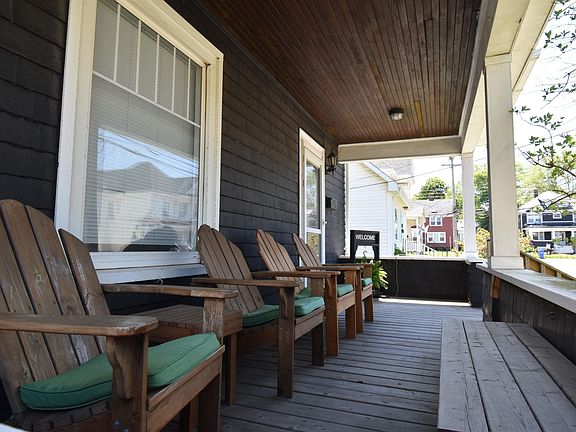 4th image of 21 Cottage St