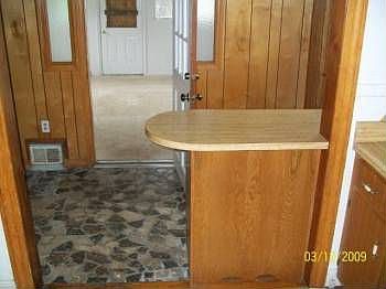 2nd image of 821 Keel St