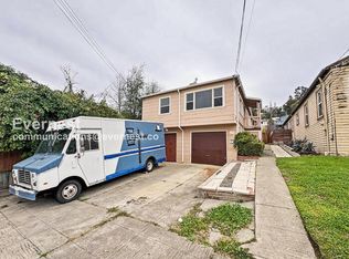 6618 Laird Ave, Oakland, CA