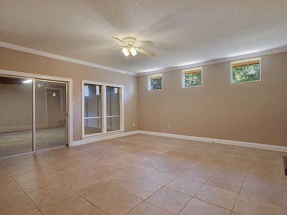 Bonus room/ Family room 