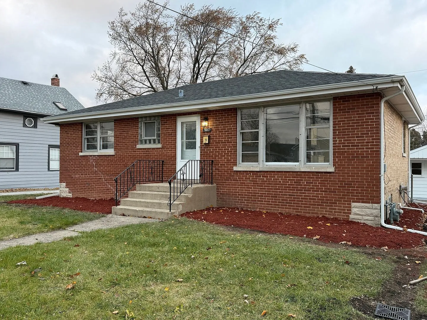 5610 Bohlander Ave photo 1