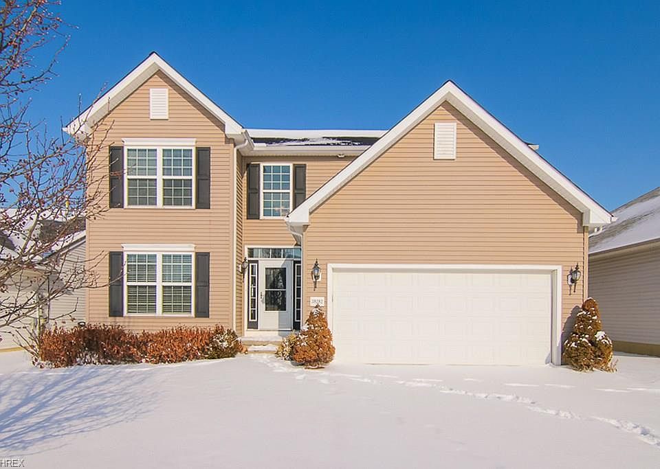 1st image of 38282 Kingston Dr