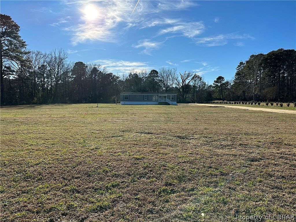 2772 New Point Comfort Hwy, Pt Haywood, VA 23138 Zillow