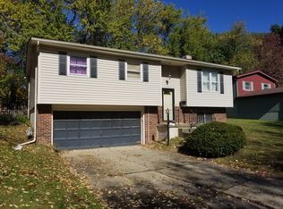 296 Dover Dr, Decatur, IL 62521