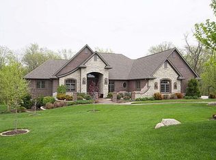 50075 Goldleaf Dr, Ames, IA 50014