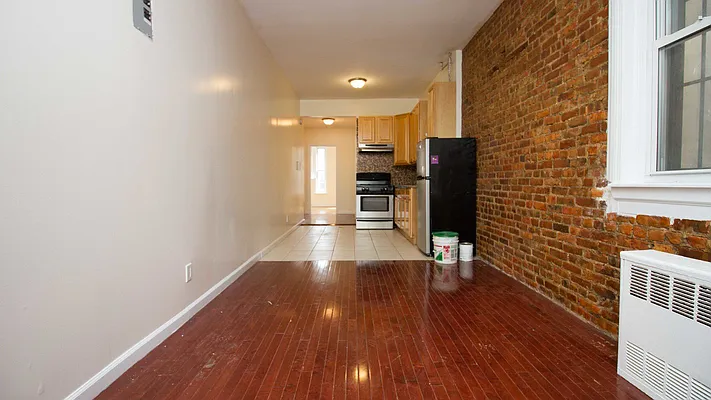 Rented by Nooklyn NYC LLC | media 22