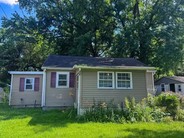 4411 Fickas Rd, Evansville, IN 47714