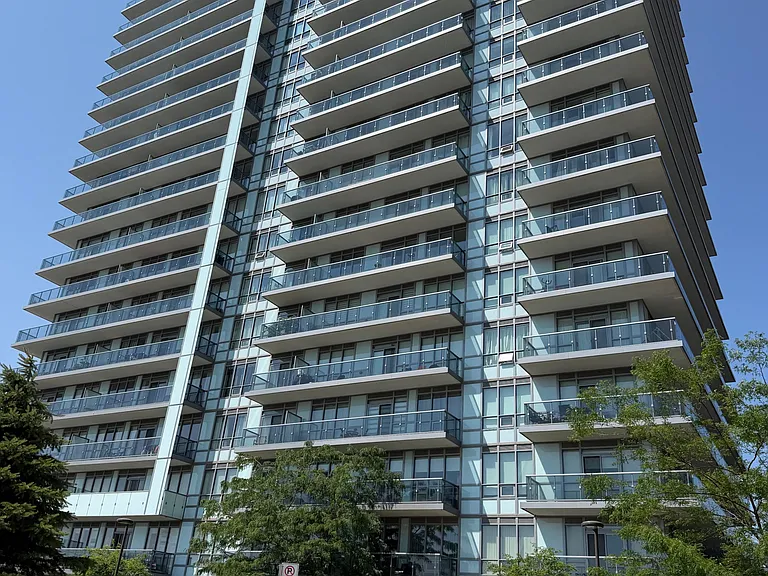 4633 Glen Erin Dr #911 — Photo 21