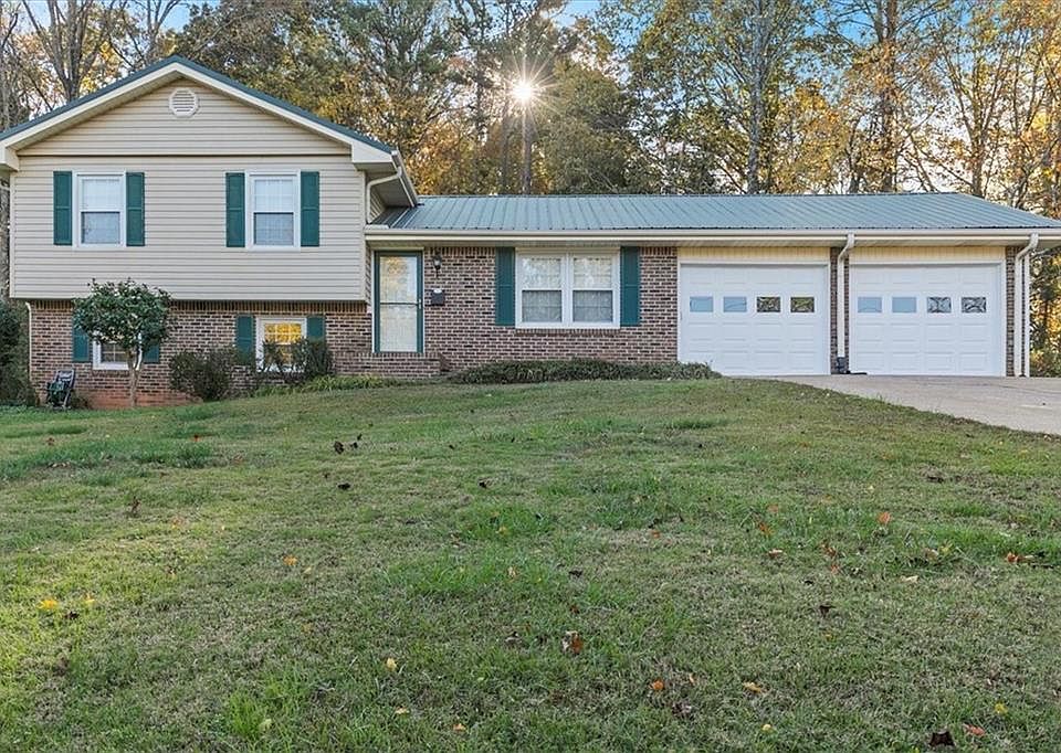 1st image of 6166 Laurelwood Trl