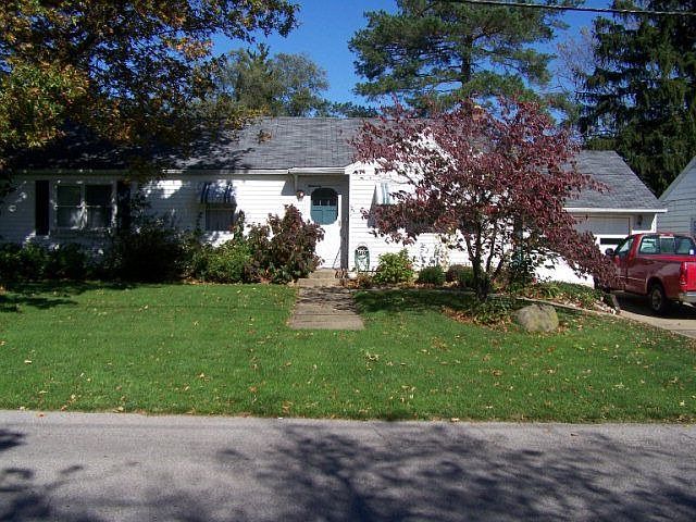 1st image of 319 E Campbell St