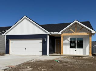 5029 Easton Dr, Oregon, OH 43616