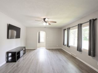 1400 Mattern Ave, Des Moines, IA 50316