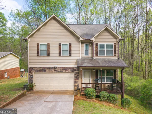 156 Jousters Ln, Lawrenceville, GA 30044