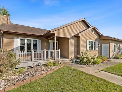 204 Hillside Terrace, Poynette, WI, 53955