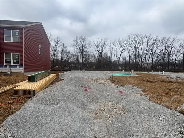 2488 Noah Trail, Jeffersonville, IN 47130