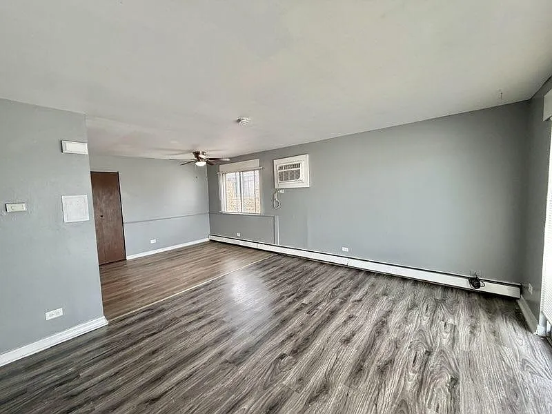 10602 Oak Tree Dr — Photo 3