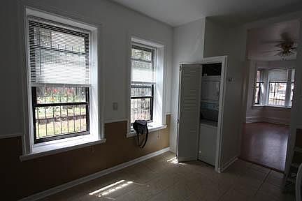 1st image of 1639 N Paulina St #1