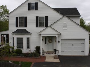 212 Sandown Ct, Souderton, PA