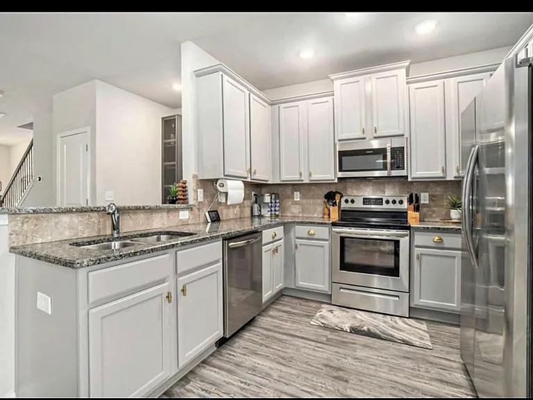 7127 Fringe Flower Dr — Photo 15