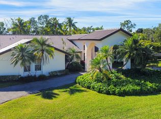 14350 SW 232nd St, Miami, FL 33170