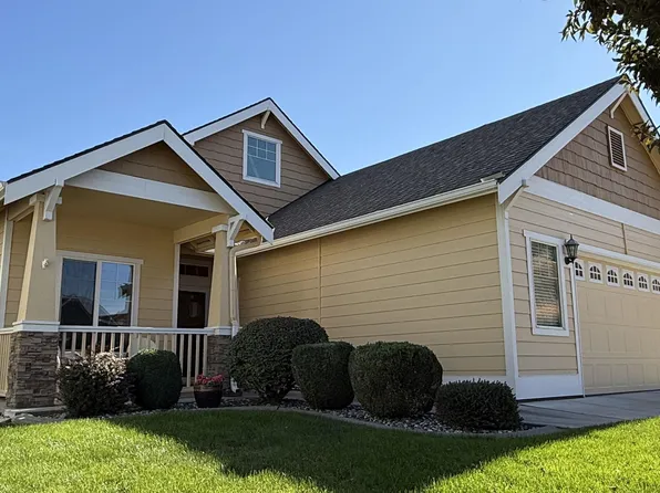 7912 W 21st Ave, Kennewick, WA 99338