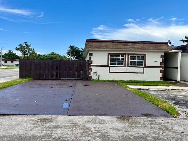 1st image of 3930 NW 207 St Road