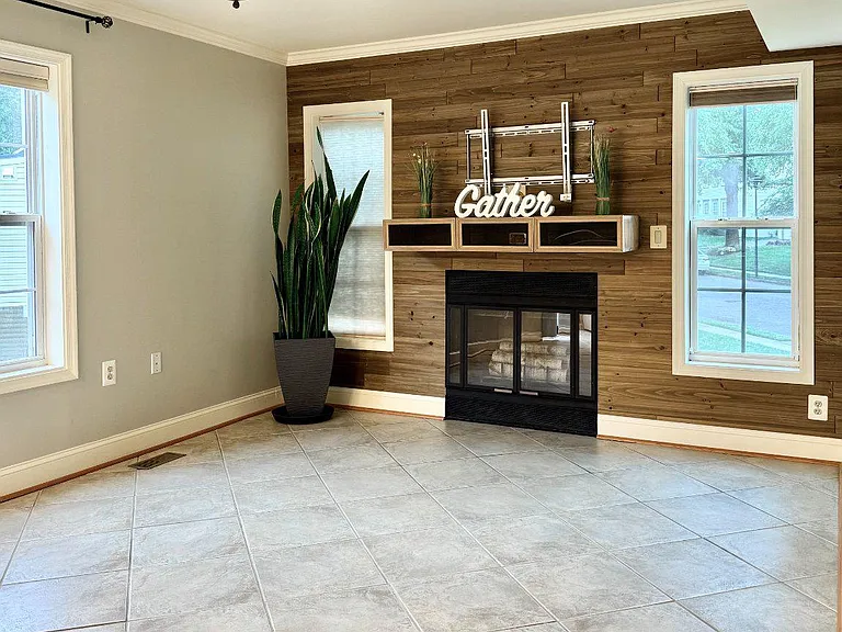 5593 Ann Peake Dr — Photo 4