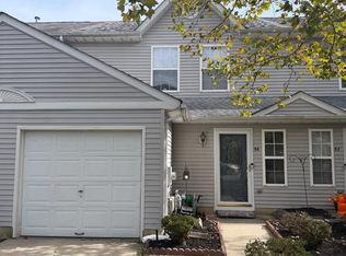 54 Highmeadows Dr, Sicklerville, NJ 08081
