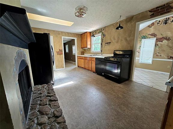 4th image of 3293 New McEver Rd NW