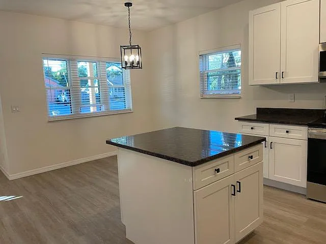 1482 Cleveland St #1 — Photo 10