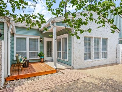 427 Towne Park Trl, Austin, TX, 78751