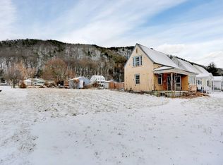 16 Park St, Mocanaqua, PA 18655