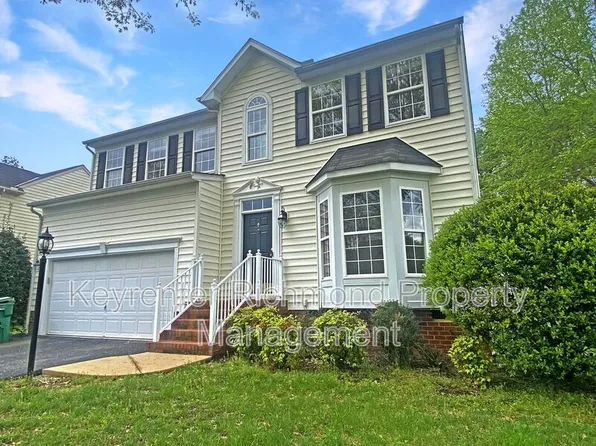 229 Ashbury Hills Dr, Richmond, VA 23227