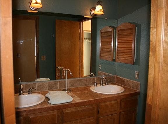bathroom, 5725