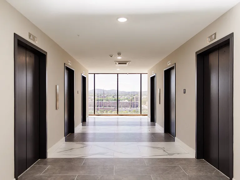 The Residence at 1000 Elm — Photo 32