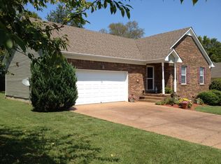 2956 Augusta Trace Dr, Spring Hill, TN 37174