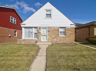 4615 Saint Charles Rd, Bellwood, IL 60104