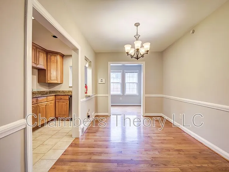 1417 Downing St NE — Photo 11