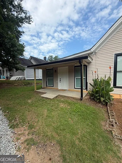 1 bed, 1.0 bath, $1,400 — Photo 3