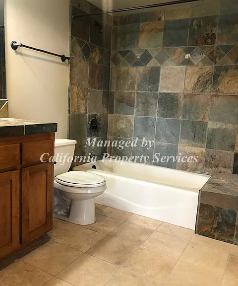 178 S 4th St #302 — Photo 5