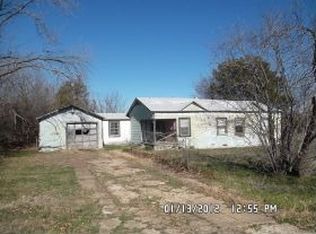 915 Donlee Rd, Lancaster, TX 75134