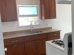 1555 Alcatraz Ave, Berkeley, CA 94703