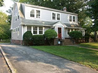 64 S Grand Ave, Poughkeepsie, NY 12603