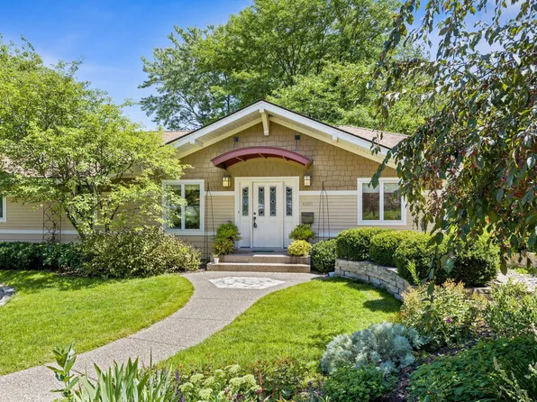 6201 Wilryan Ave, Edina, MN 55436