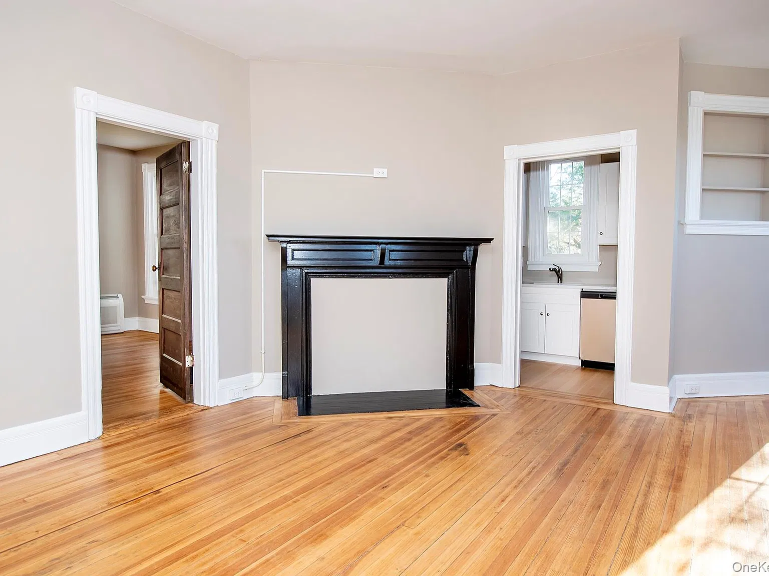 1 bed, 1.0 bath, 800 sqft, $1,975 — Photo 4