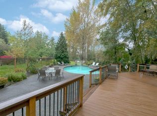 3 150th Ave NE APT B, Bellevue, WA 98007