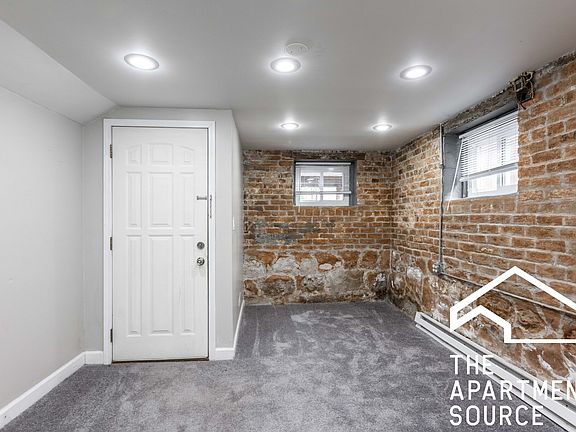 3rd image of 1808 W Armitage Ave #G