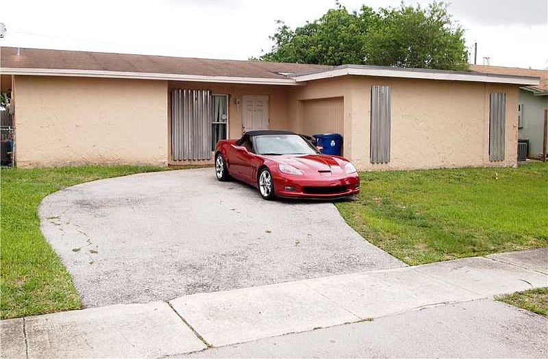 1st image of 11451 NW 39th Pl