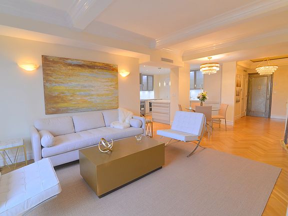 2nd image of 23 W 73rd St APT 914
