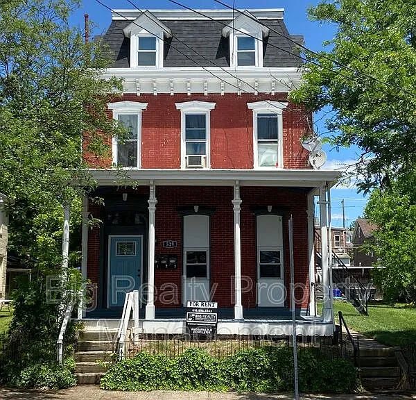 529 King St #1 — Photo 11